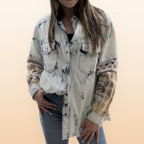 Jaded Gypsy In the Clouds Denim Shirt Jacket - Picture 4 of 4